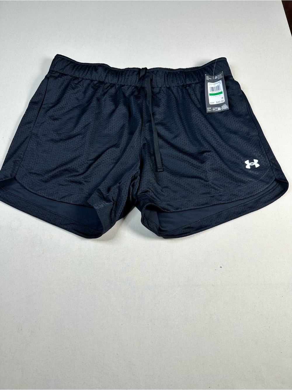 Under Armour Women's Black Mesh Athletic Shorts with Logo Large